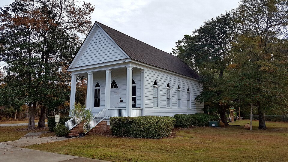 File:Cedar Grove Plantation Chapel.jpg