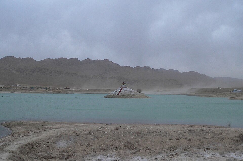 File:Hanna Lake Quetta P1140271.jpg