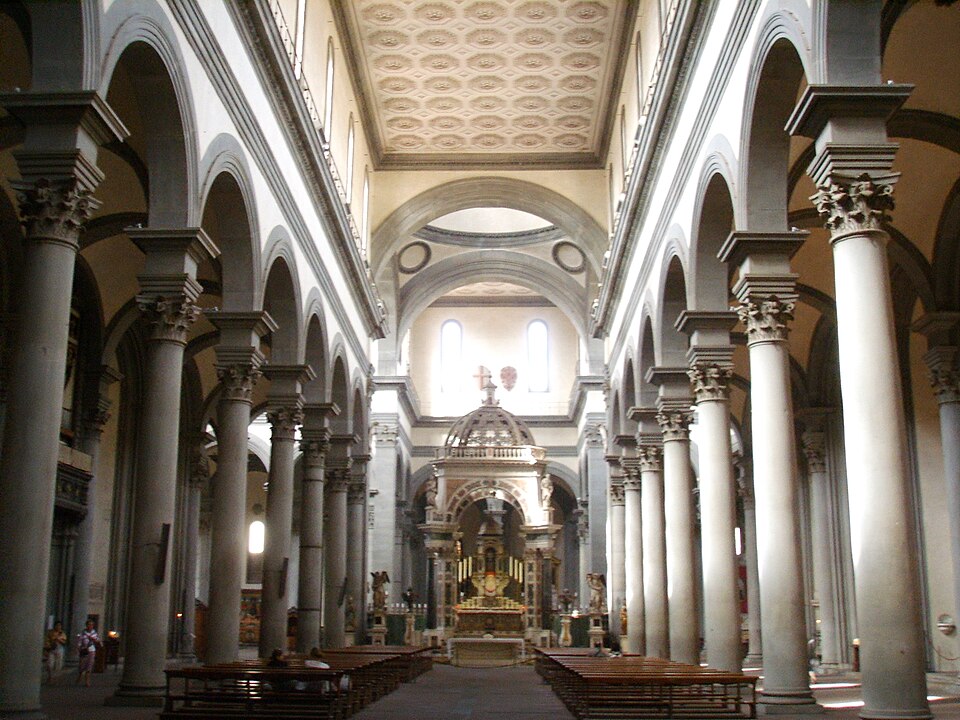File:Santo Spirito, inside 1.JPG