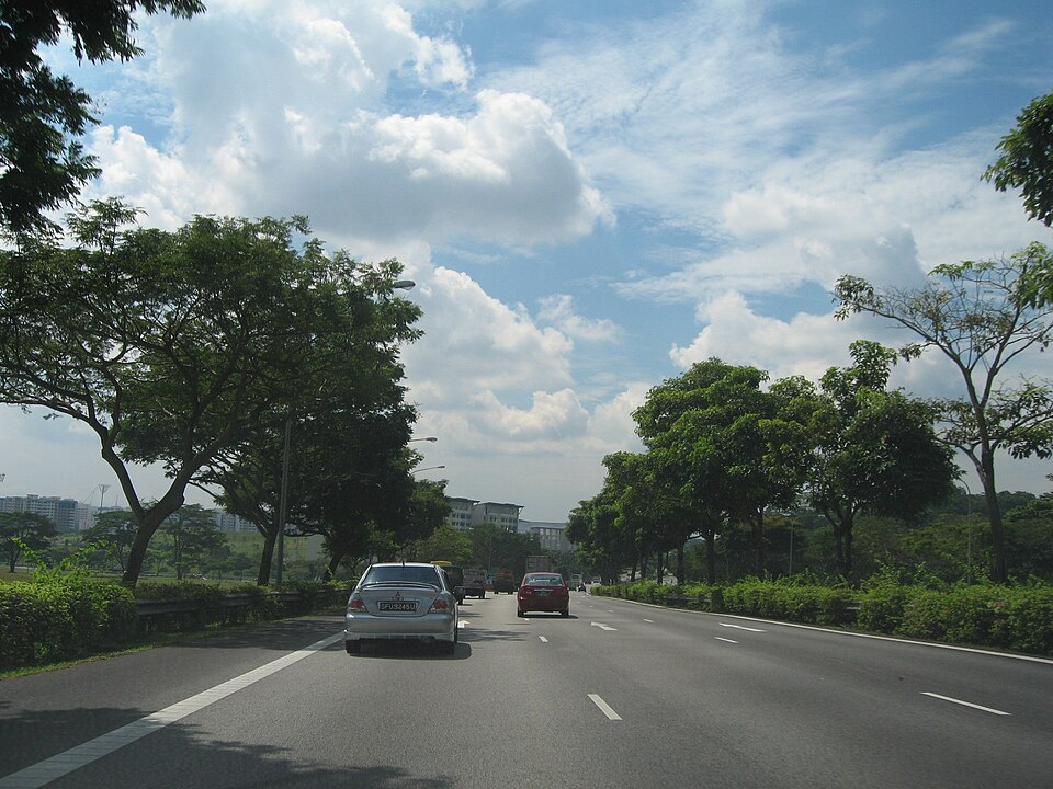 File:Seletar Expressway.JPG