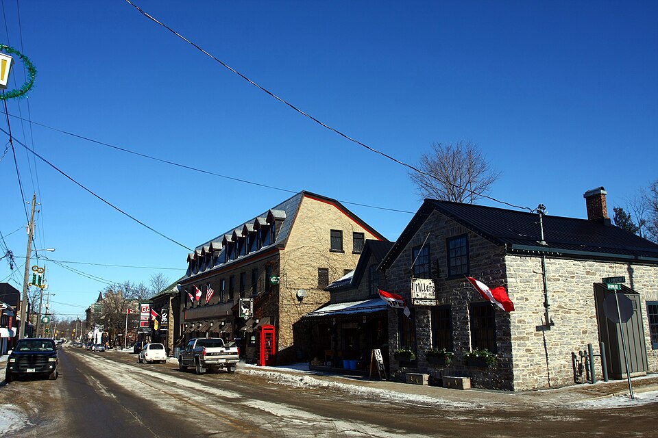 File:Sunny Downtown Merrickville (6957667645).jpg