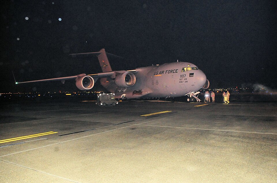 File:10th Airlift Squadron C-17.jpg