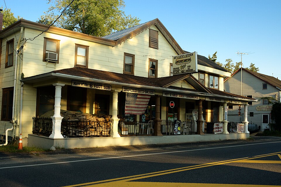 File:Art & Kathys Kitchen.jpg