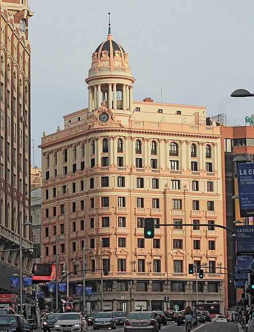 File:Edificio La Adriática (Madrid) 08.jpg