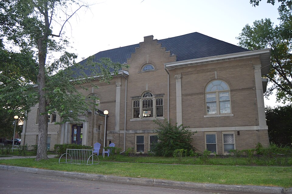 File:Havana Public Library.jpg