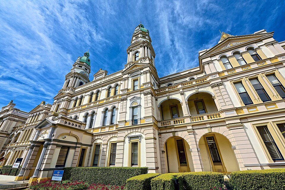 File:Institute Building.jpg