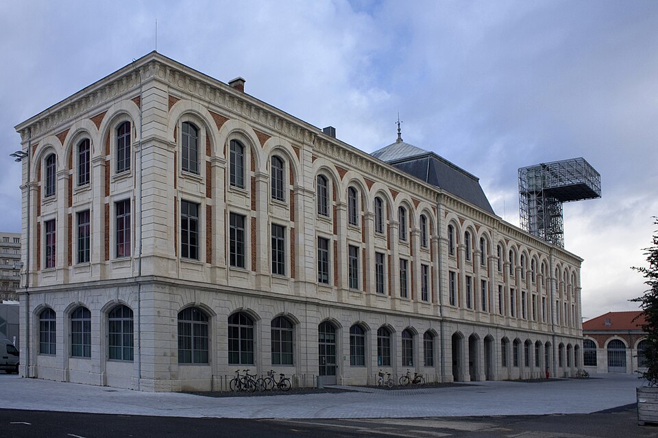 File:Saint Étienne-La Manufacture d'Armes-20110111.jpg