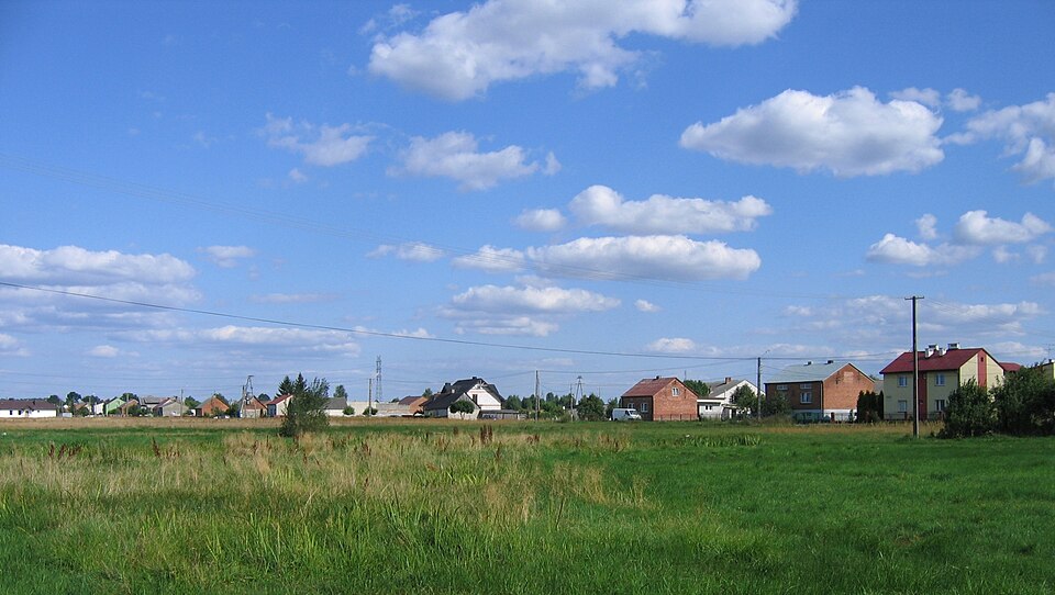 File:Zawadów (woj łódzkie)-panorama.jpg