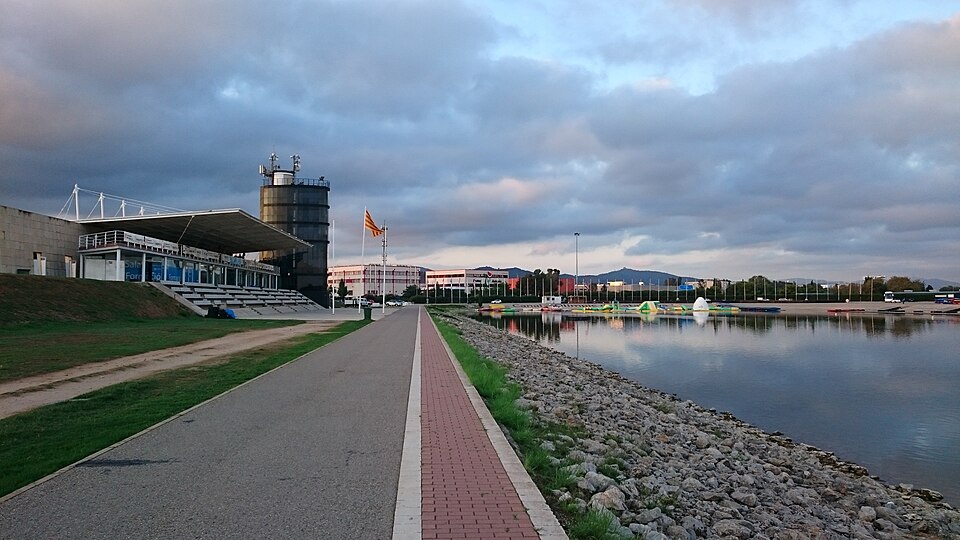 File:Canal Olimpic Catalunya FACILITIES.JPG