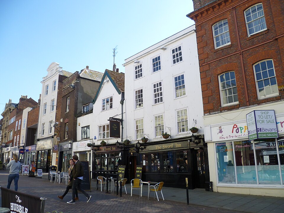 File:The Sword, Gloucester 02.JPG