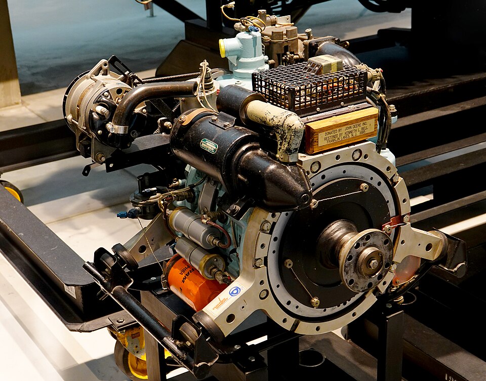 File:Wankel RC2-60 Rotary Engine.jpg