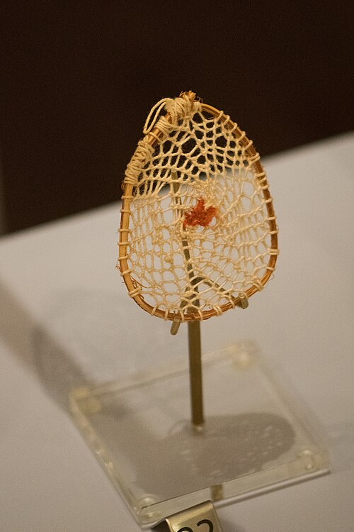 File:Dreamcatcher - Royal Ontario Museum (40194857691).jpg