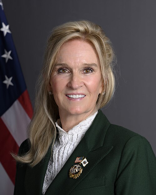 File:Lynda-Blanchard 2025.jpg