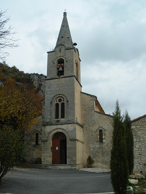 File:Monieux - église.JPG