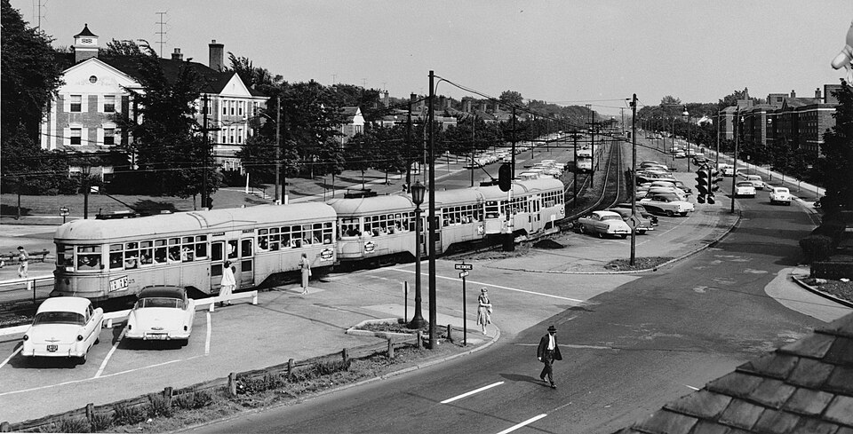 File:Shaker Rapid Transit Drexmore.jpg