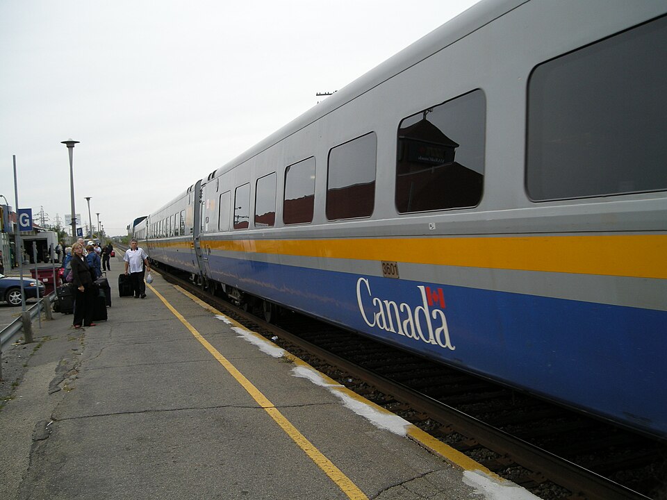 File:Dorval (2896039712).jpg
