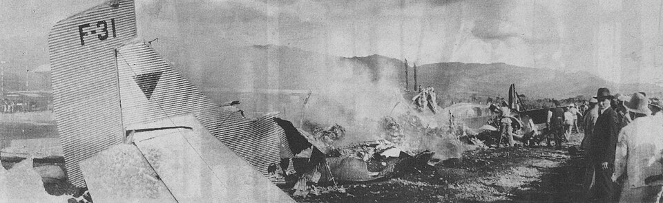 File:Medellin plane crash 1935.jpg