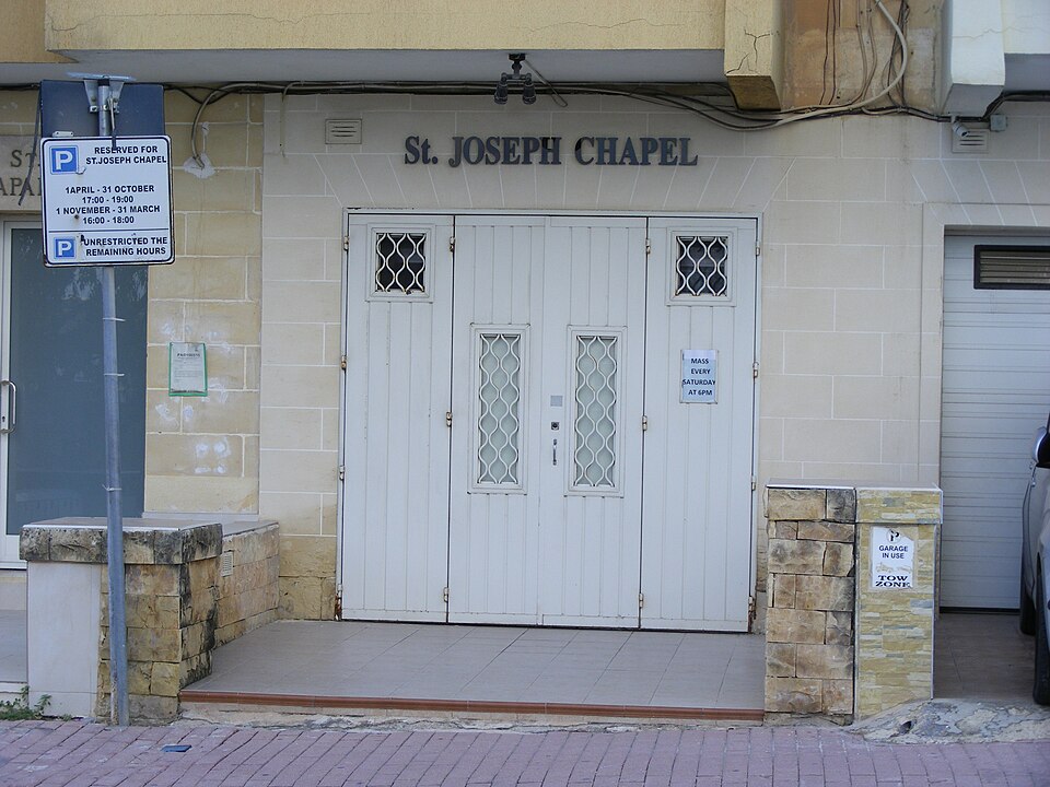 File:St Joseph Chapel Qawra Malta 1.jpg