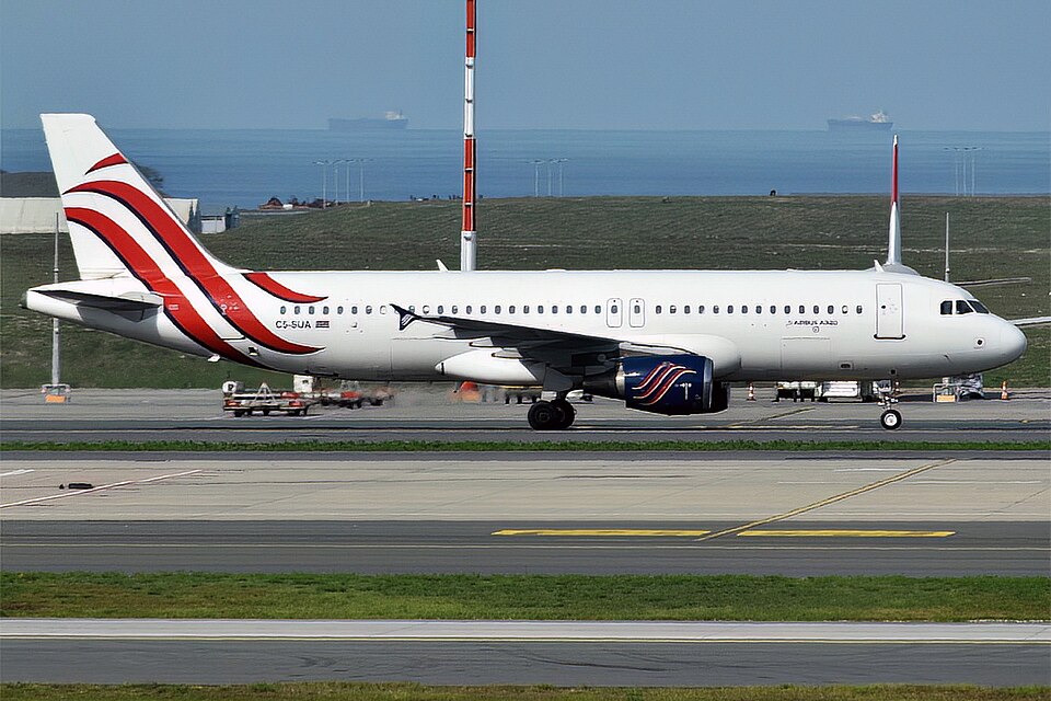 File:Su Airlines, C5-SUA, Airbus A320-211 (54076338176).jpg