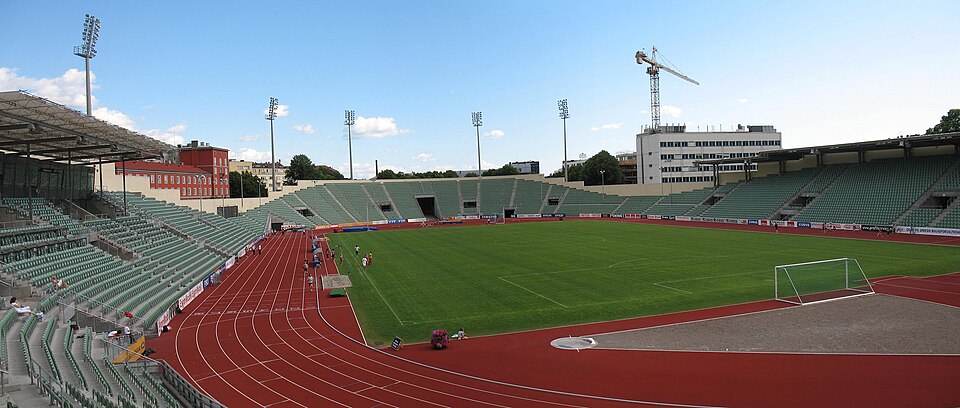 File:Bislett panorama.jpg