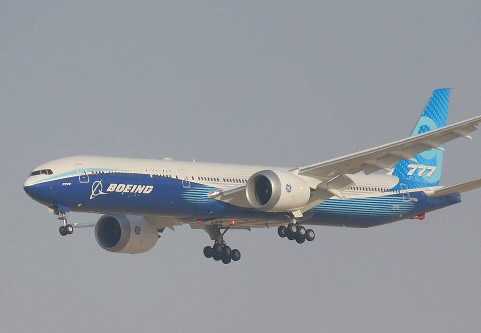 File:Boeing 777X at Dubai Airshow 2021.jpg