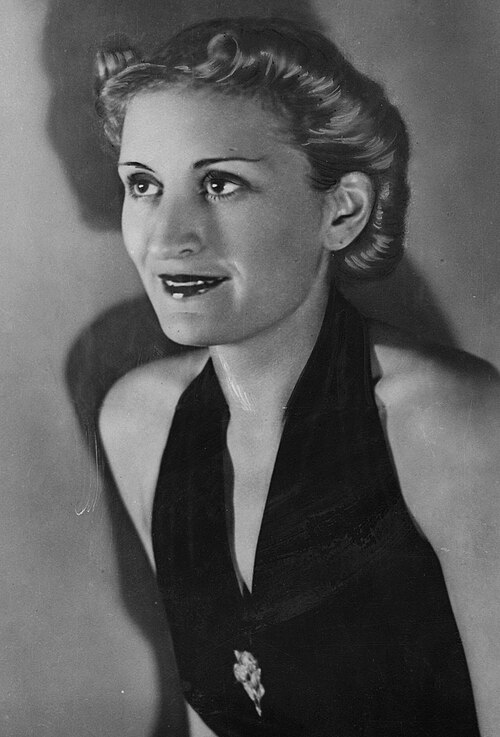 File:Edda Mussolini Ciano.jpg
