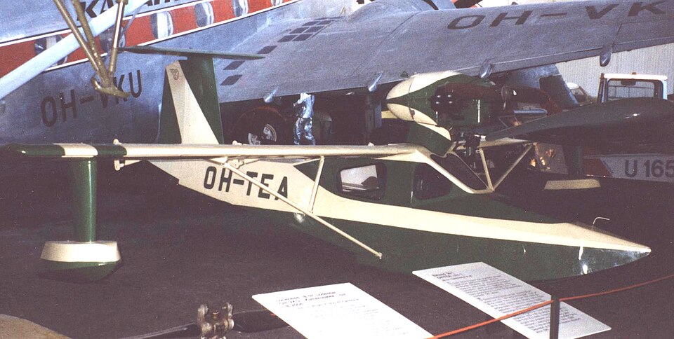 File:Eklund TE-1 Helsinki Vantaa 09.94.jpg