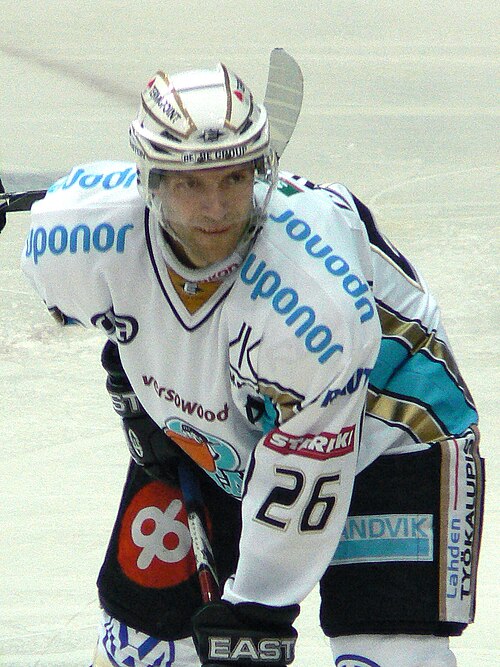 File:Latvala Jan Pelicans 2008.jpg
