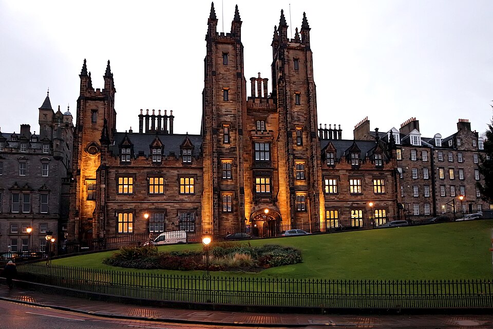 File:New College on the Mound, Edingburgh.jpg