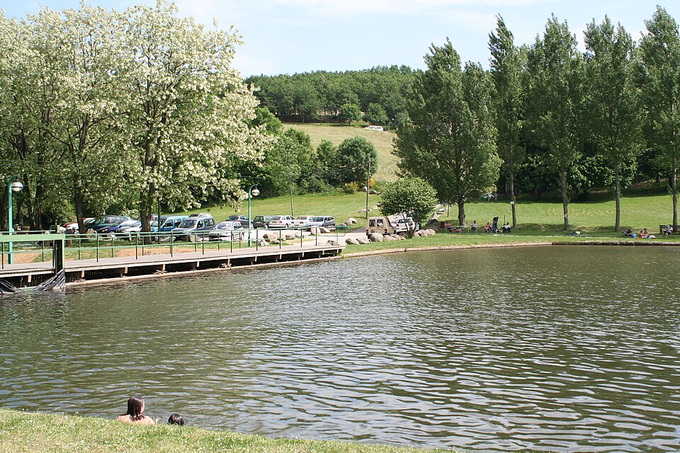 File:Plan-eau-alboussiere2.jpg