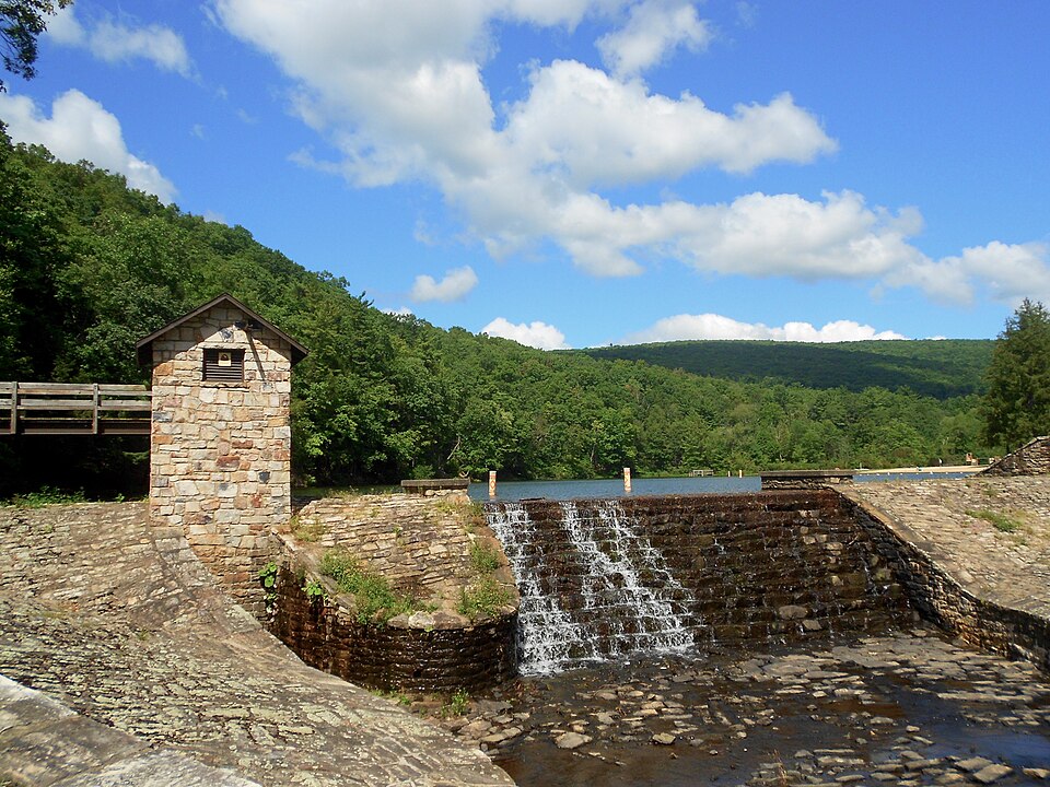 File:Greenwood Lake Dam Huntingdon Co PA.jpg