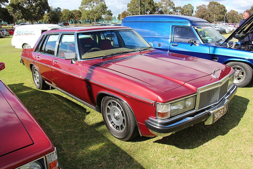 File:1980-85 WB Caprice Series I==.JPG