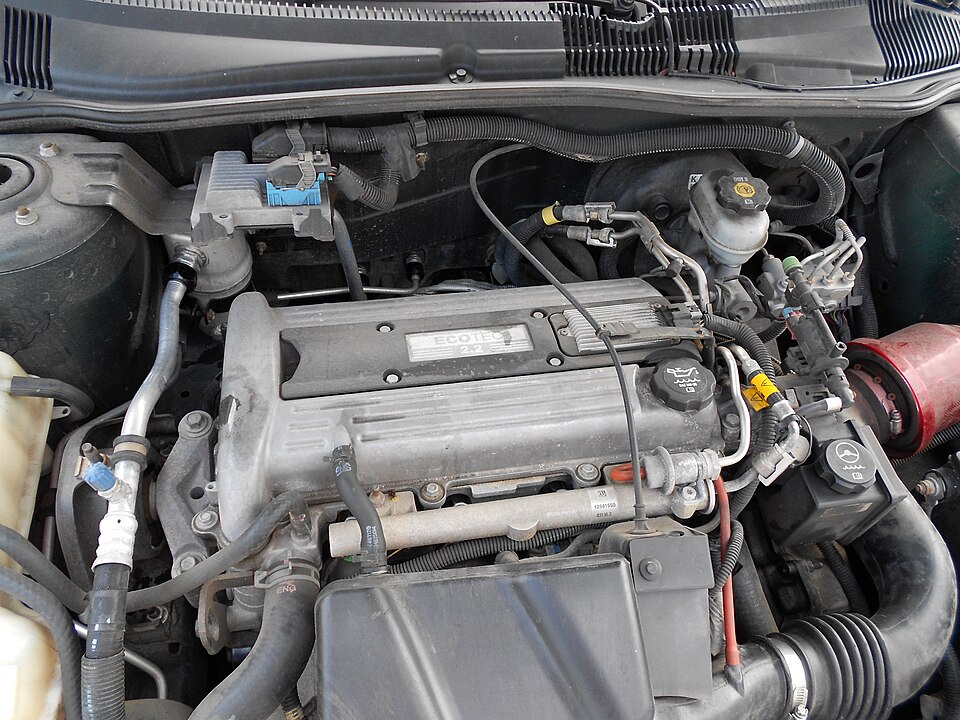File:2003CavalierL61Engine.jpg