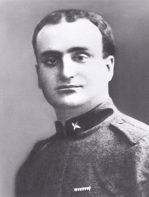 File:Angelo Rizzoli 1916.jpg