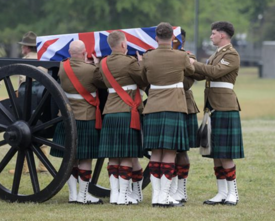 File:British Soldier Funeral.png