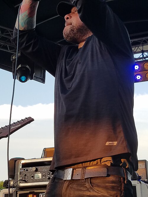 File:Howard Jones 2016.jpg