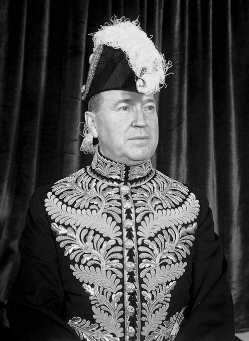 File:Albert Matthews (cropped).jpg