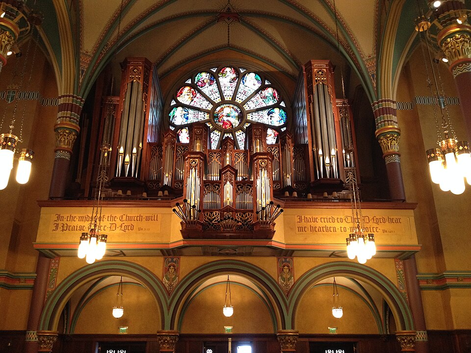 File:Cathedral of the Madeleine organ.JPG
