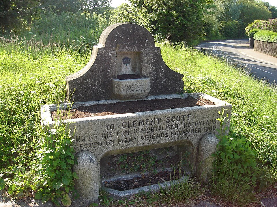 File:Clement Scott.JPG