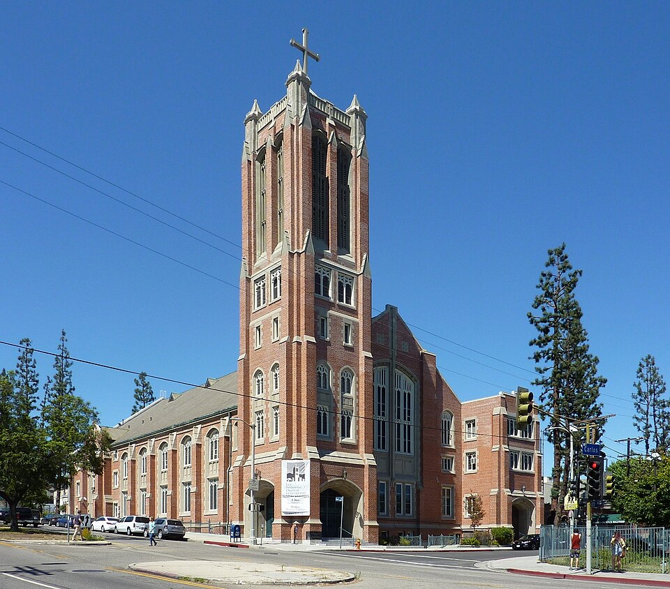 File:First Presbyterian Church (Hollywood).JPG