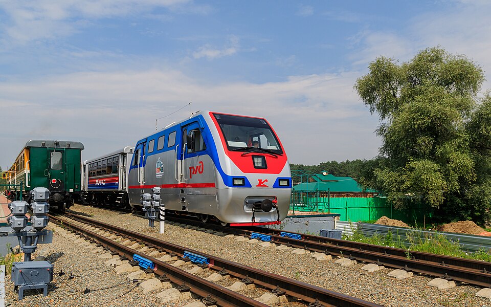 File:Novosibirsk Park Railway 07-2016 img1.jpg