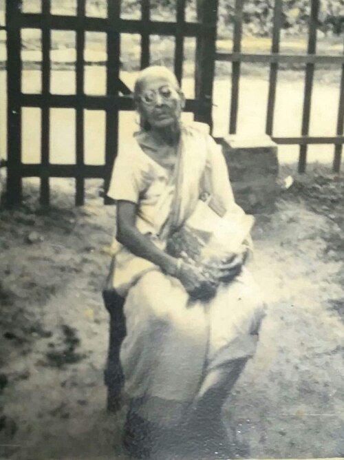 File:Sarala Basu in 1981.jpg