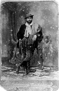 A "Jewish gaucho" from Basavilbaso, Entre Ríos Province, 1909.