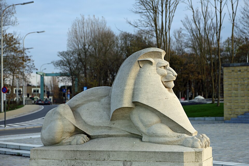 File:Nieuport Memorial R03.jpg
