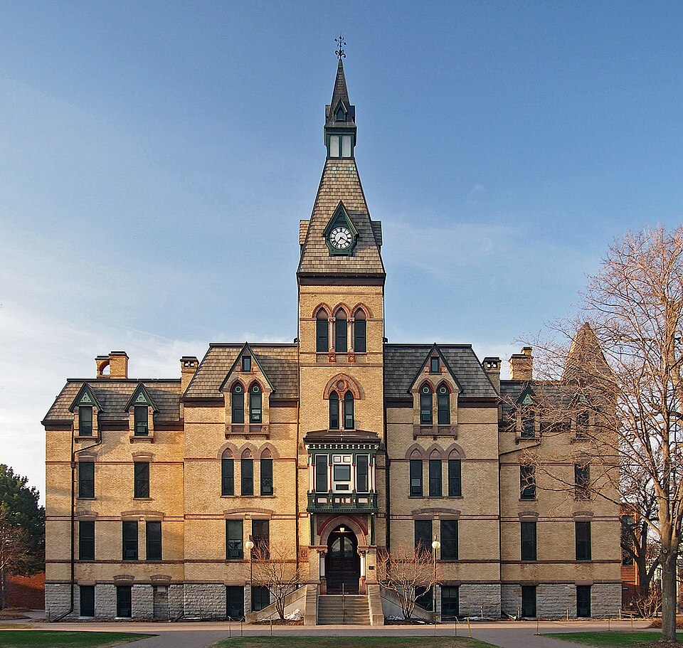File:Hamline University Old Main.jpg