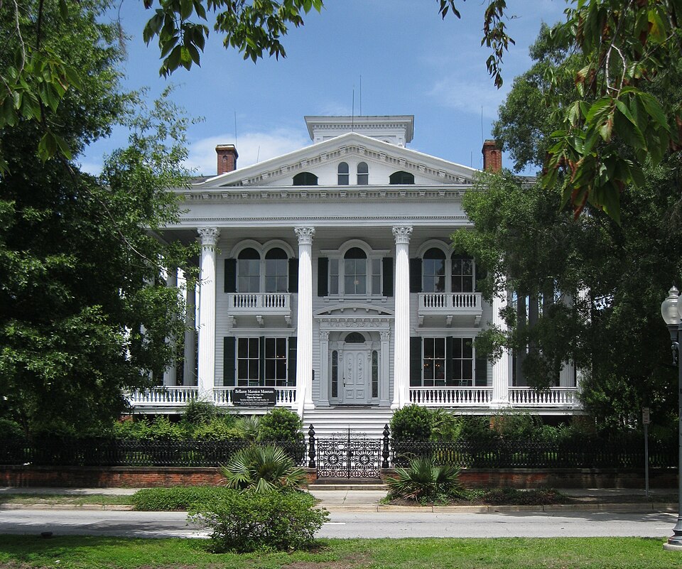 File:Bellamy Mansion Wilmington NC front 02.jpg