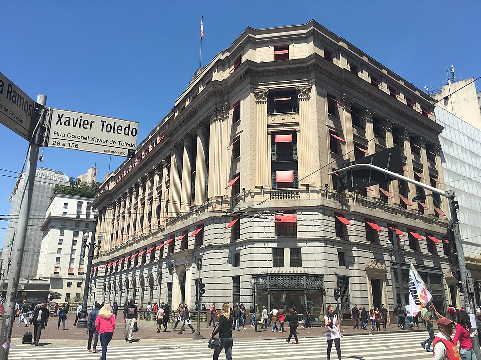 File:Edifício Alexandre Mackenzie 34.jpg
