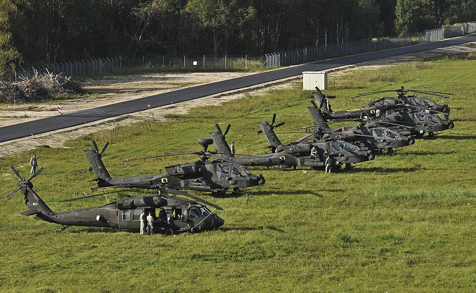 File:Exercise Steadfast Javelin II 140907-A-EM105-072.jpg