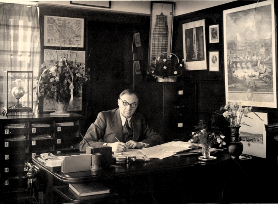 File:Hugyecz László - 1934 körül.png