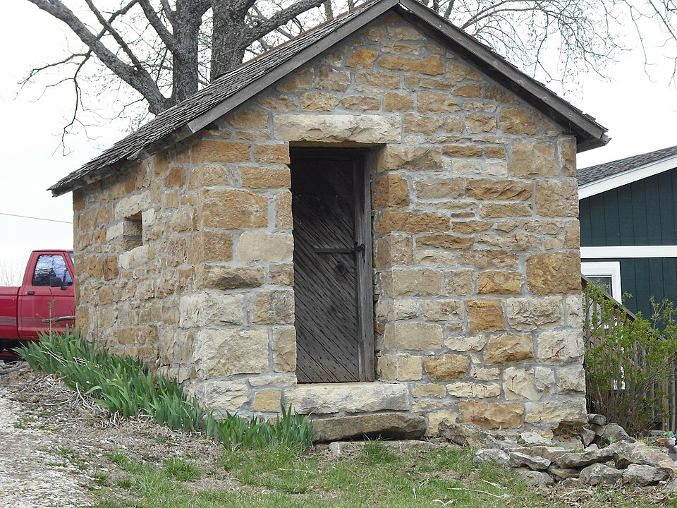 File:Lecompton City Jail.JPG
